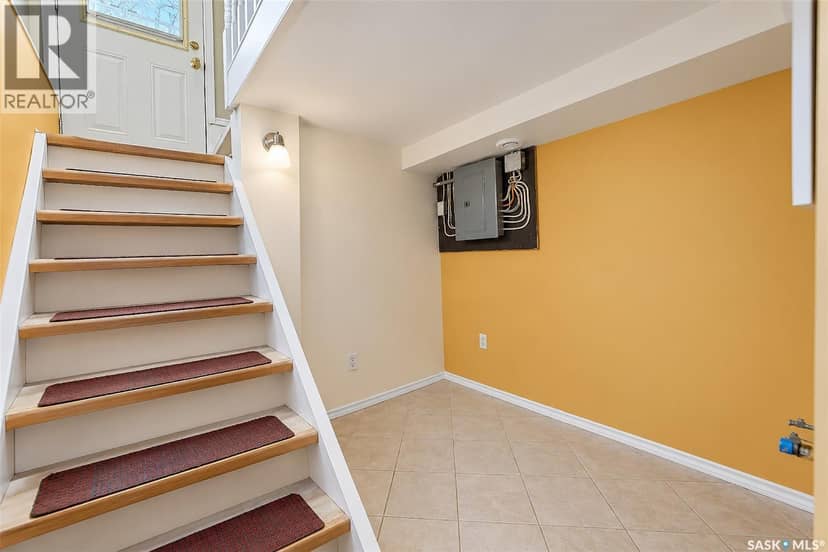 206 4th STREET E — photo 38 of 40
