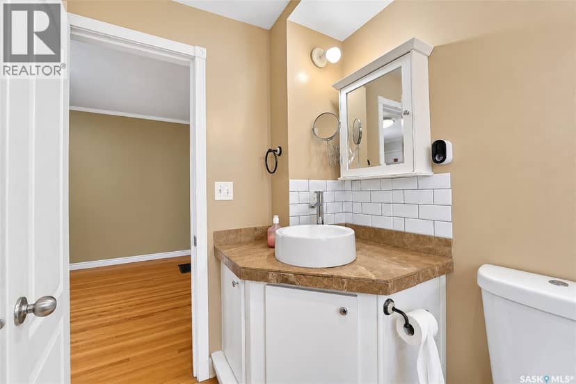 206 4th STREET E — photo 19 of 40