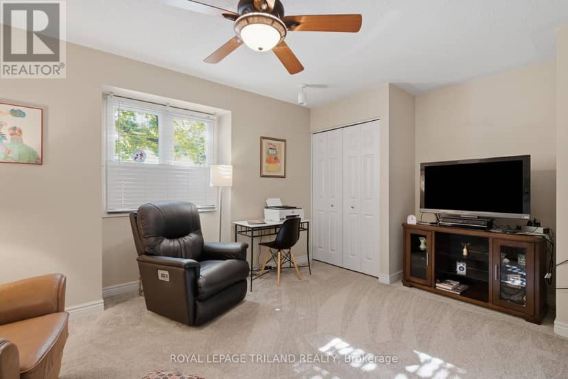 48 - 163 Pine Valley Drive — photo 22 of 39