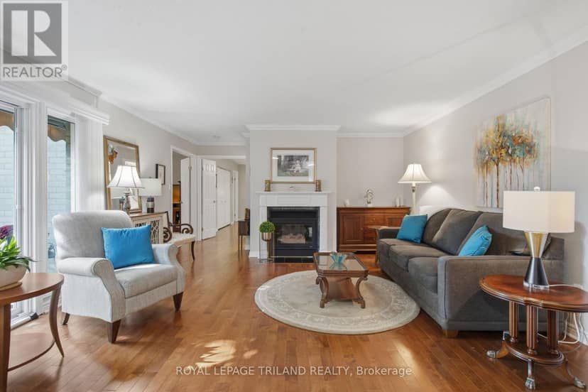 48 - 163 Pine Valley Drive, London South, photo 3