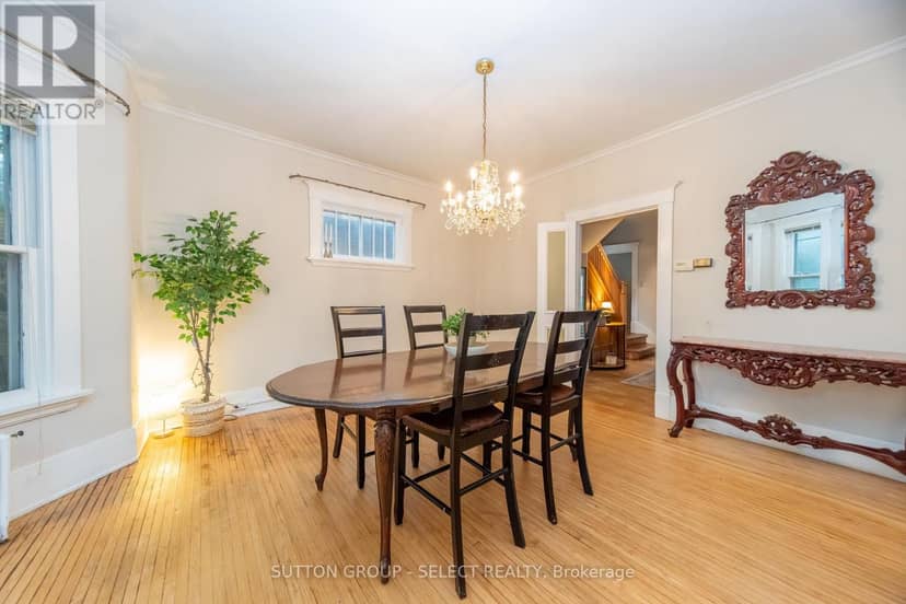 239 Ridout Street S — photo 14 of 40
