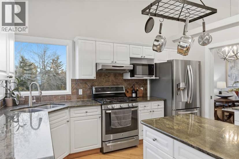 211 Douglasview Road SE — photo 13 of 40