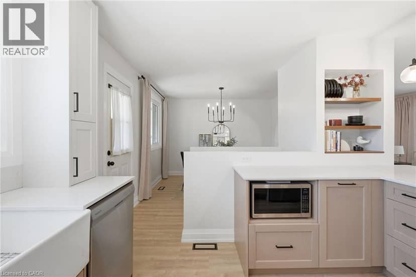 48 STONEY BROOK Drive — photo 12 of 40