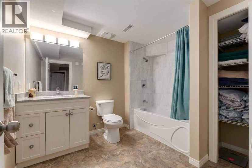 4 ARBOUR CLIFF Court NW — photo 36 of 40