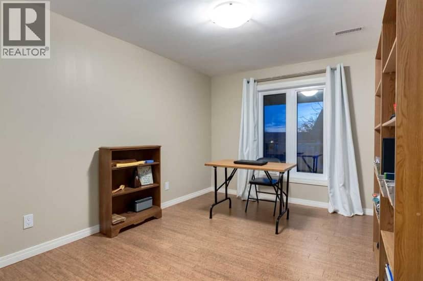 4 ARBOUR CLIFF Court NW — photo 32 of 40