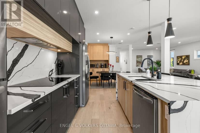 278 Spencer Street — photo 13 of 40