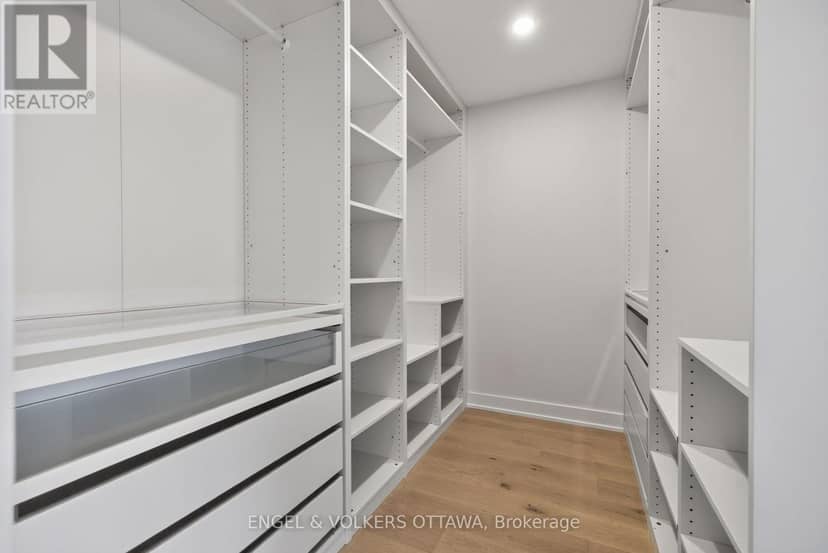 278 Spencer Street — photo 23 of 40