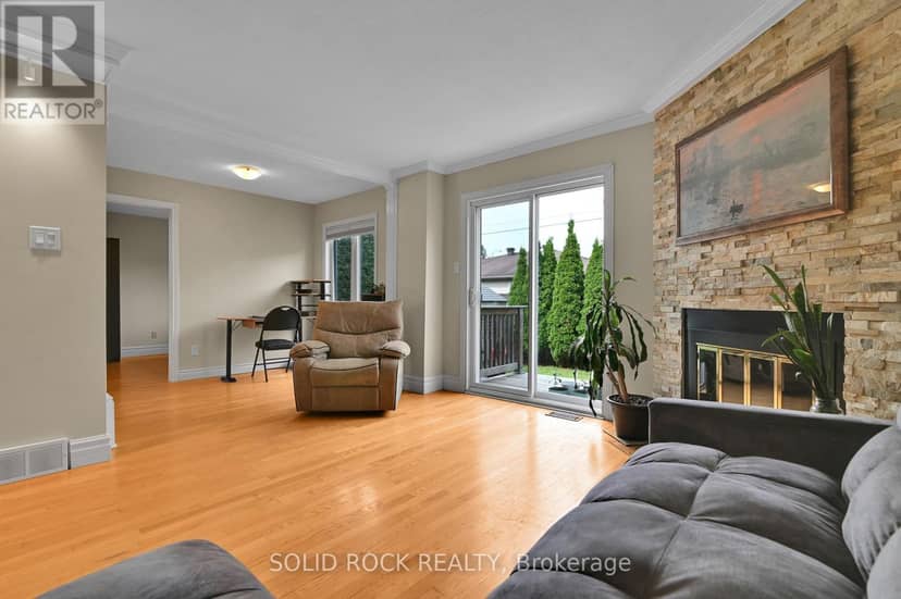 253 Cote-Royale Crescent — photo 15 of 37