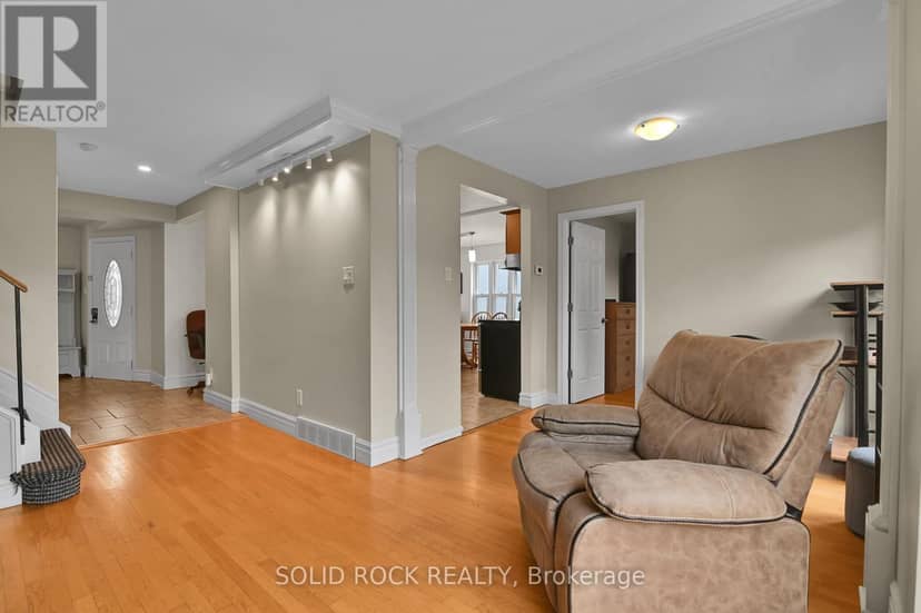 253 Cote-Royale Crescent — photo 17 of 37