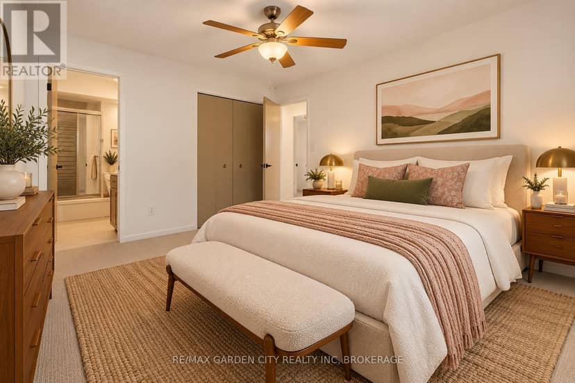 19 Berkhout Terrace — photo 16 of 40