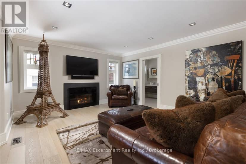 287 Macdonald Road — photo 18 of 40