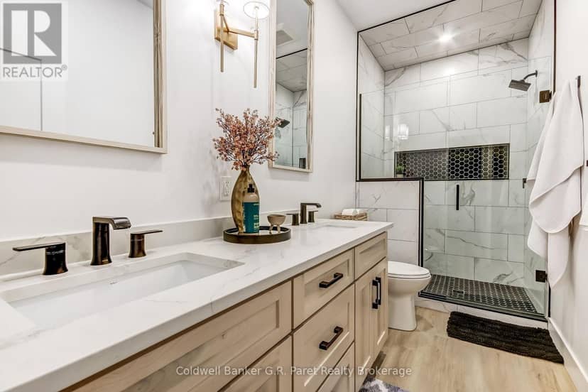 11 Macneil Court — photo 14 of 40