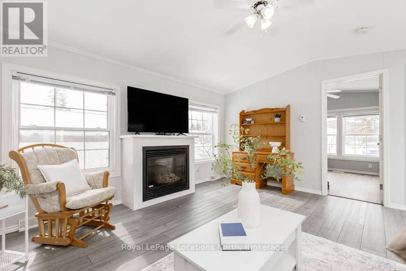 89 Georgian Glen Drive — photo 11 of 28