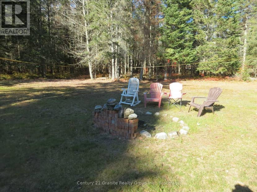 1084 South Algonquin Road — photo 18 of 22