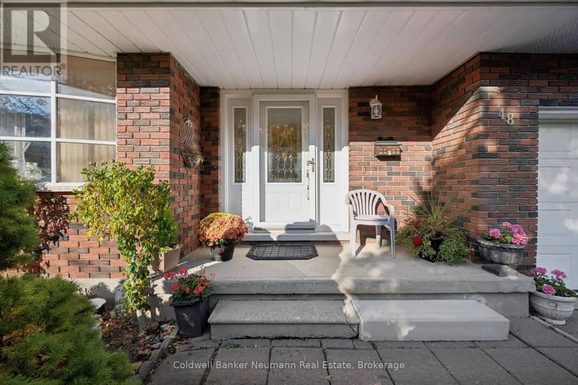 48 Westminster Avenue, Guelph, photo 2