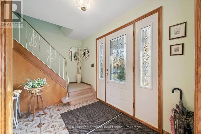 48 Westminster Avenue, Guelph, photo 3
