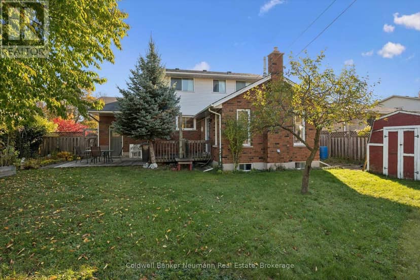 48 Westminster Avenue — photo 33 of 33