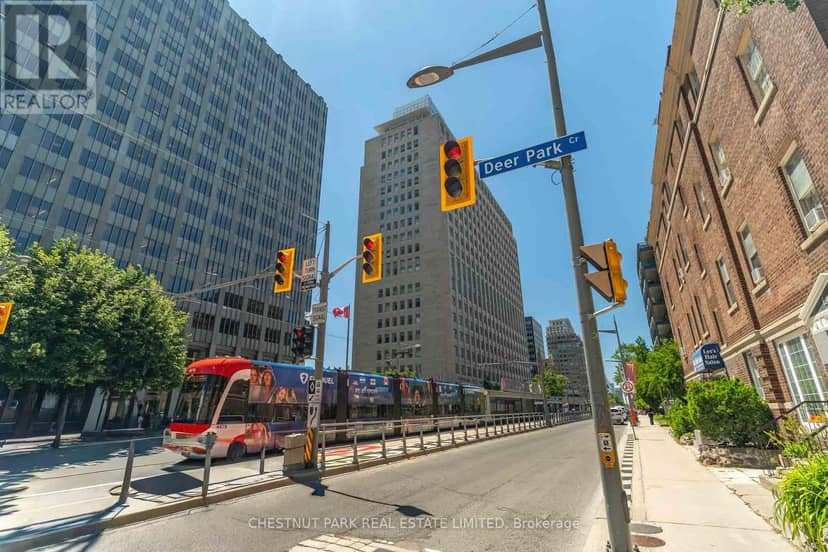 320 - 111 St Clair Avenue W — photo 40 of 40