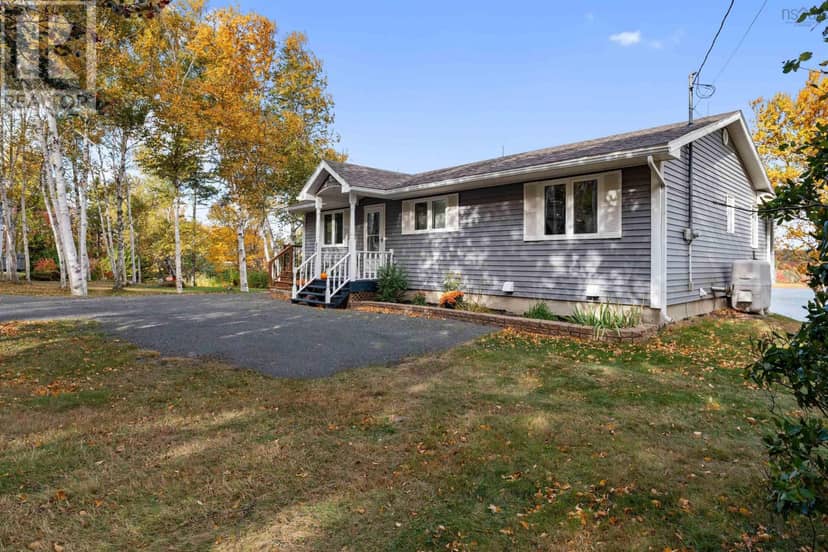 83 Bay Loch Road — photo 4 of 40