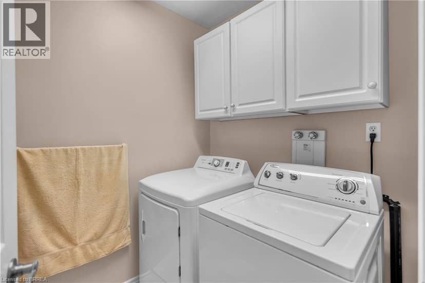 25 SUDDS Lane — photo 17 of 36