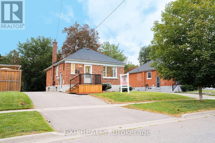 858 Grierson Street, Oshawa, photo 2