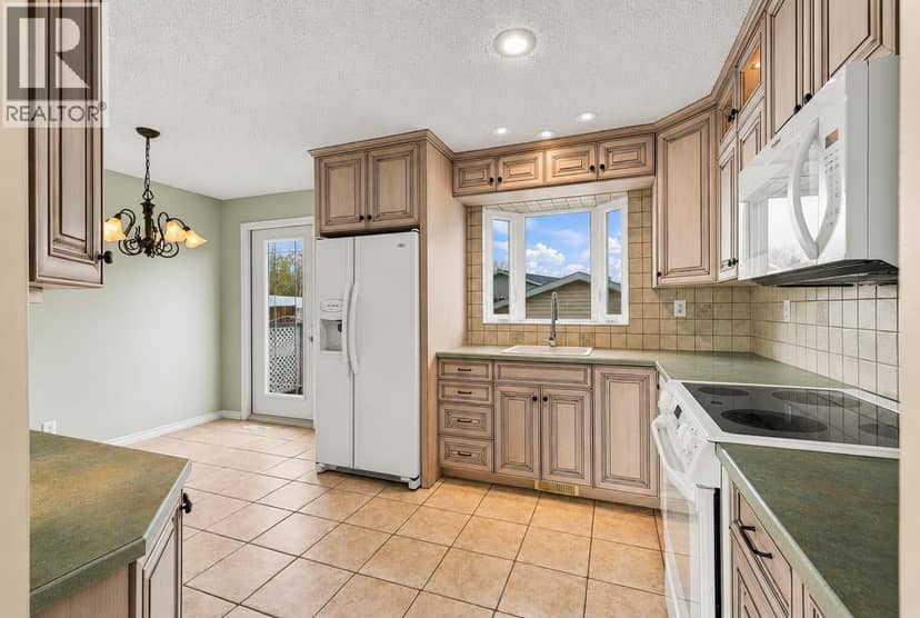 4612 Womacks, Blackfalds, photo 8