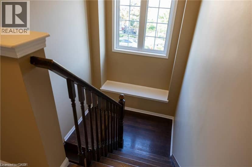 50 EMICK Drive, Ancaster, photo 7