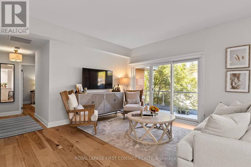 308 - 21 Kempenfelt Drive — photo 15 of 39