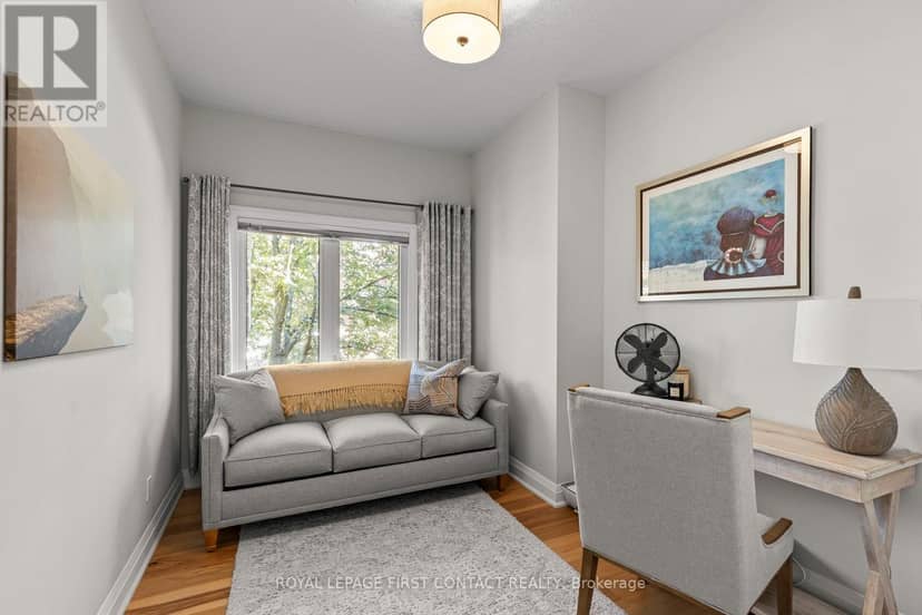 308 - 21 Kempenfelt Drive — photo 27 of 39