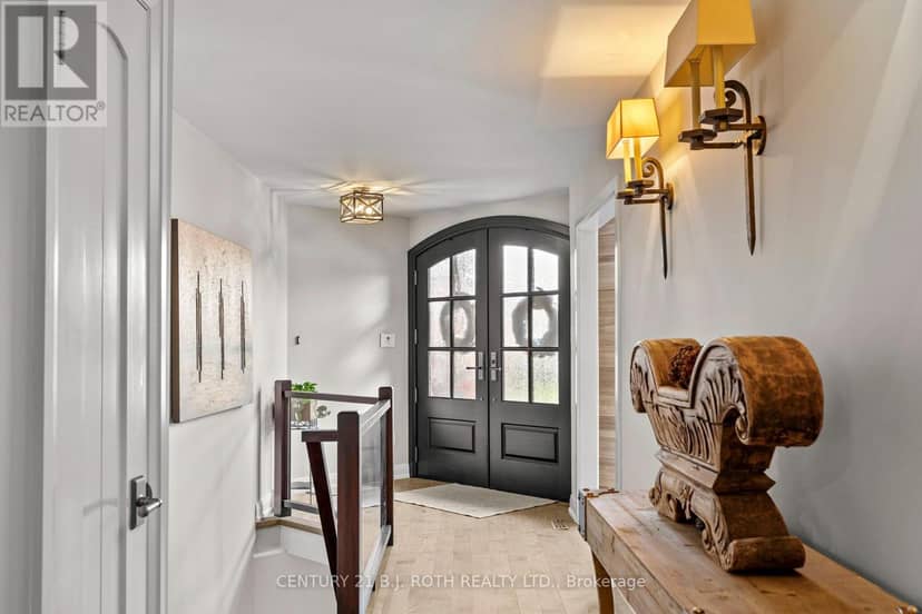 61 Orwell Crescent, Barrie, photo 3