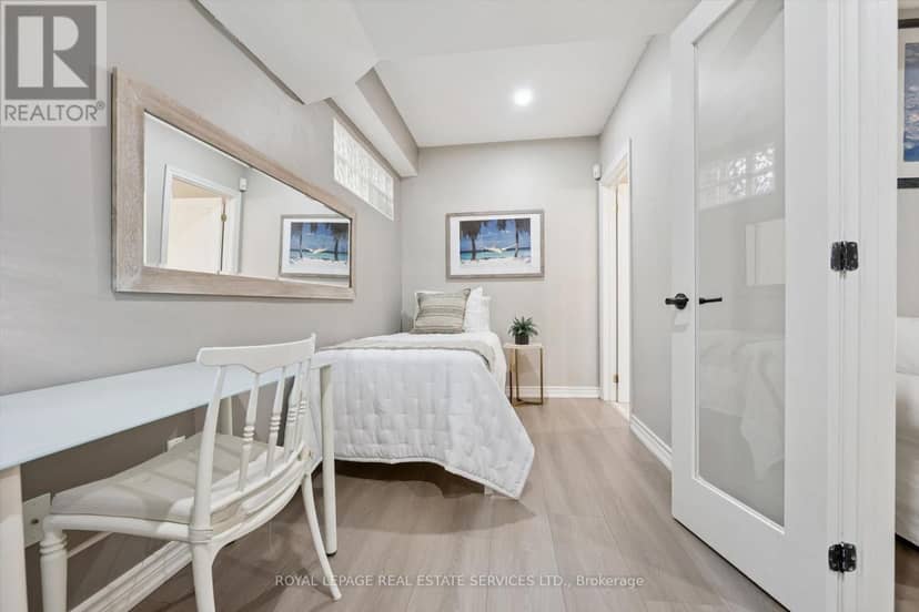 1036 Valley Crest Circle — photo 32 of 40