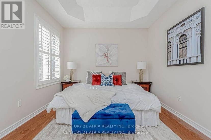 6 Shuter Lane — photo 20 of 40