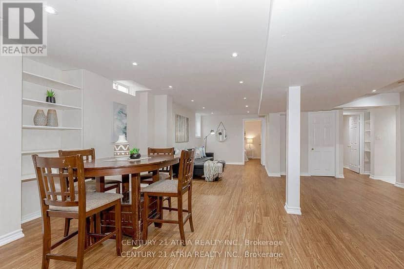 6 Shuter Lane — photo 36 of 40