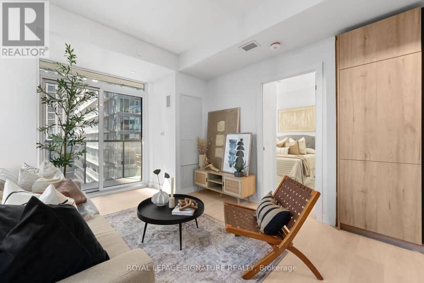 2502 - 117 Broadway Avenue — photo 2 of 21