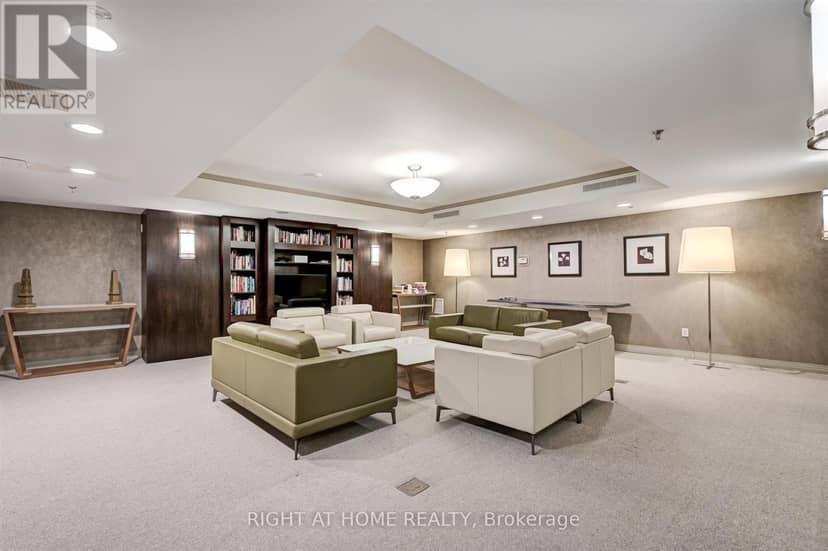 507 - 388 Bloor Street E — photo 18 of 20