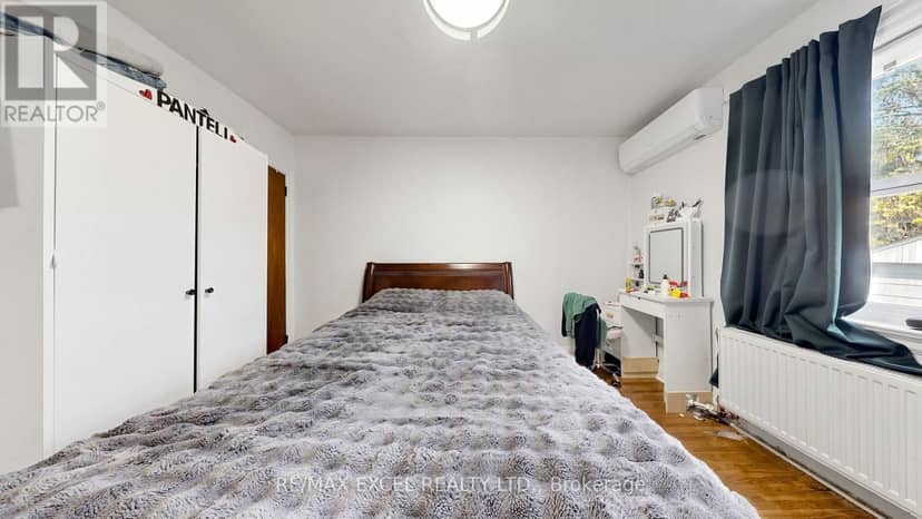 11 Hutton Avenue — photo 20 of 40