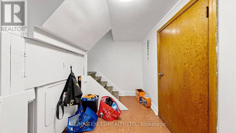 11 Hutton Avenue — photo 28 of 40