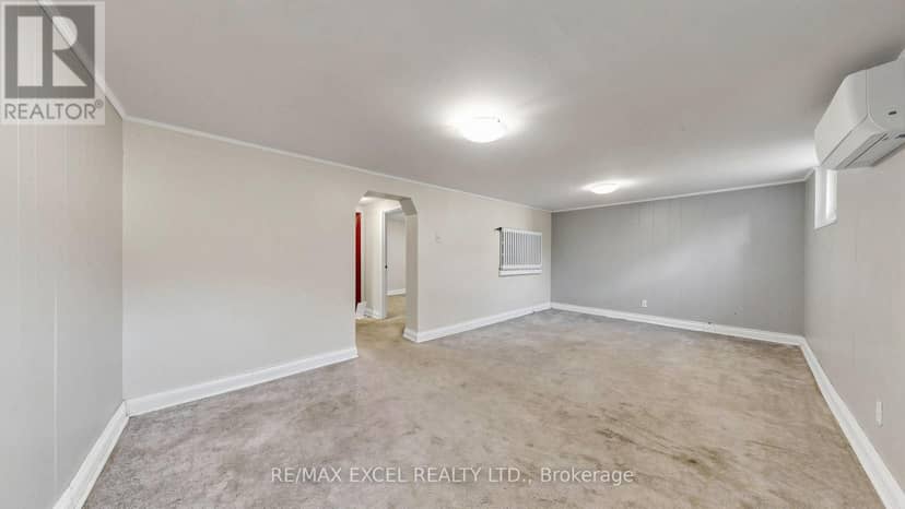 11 Hutton Avenue — photo 33 of 40