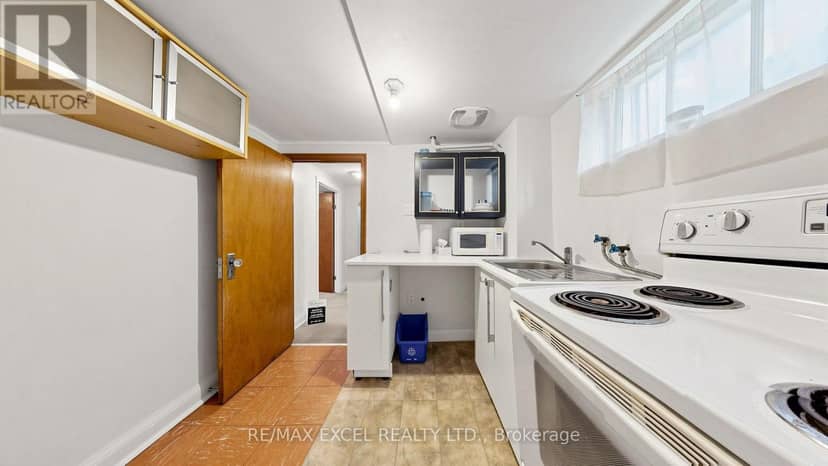 11 Hutton Avenue — photo 29 of 40