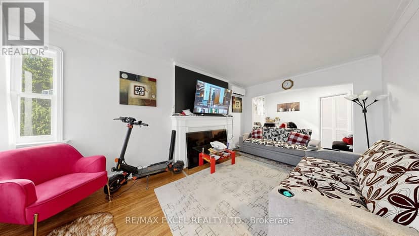 11 Hutton Avenue, Toronto, photo 8