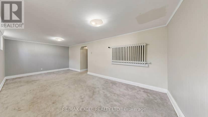 11 Hutton Avenue — photo 31 of 40