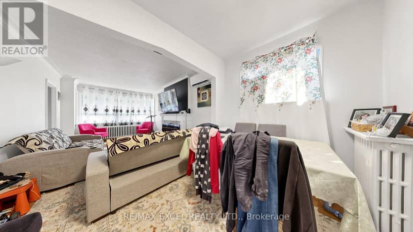 11 Hutton Avenue — photo 12 of 40