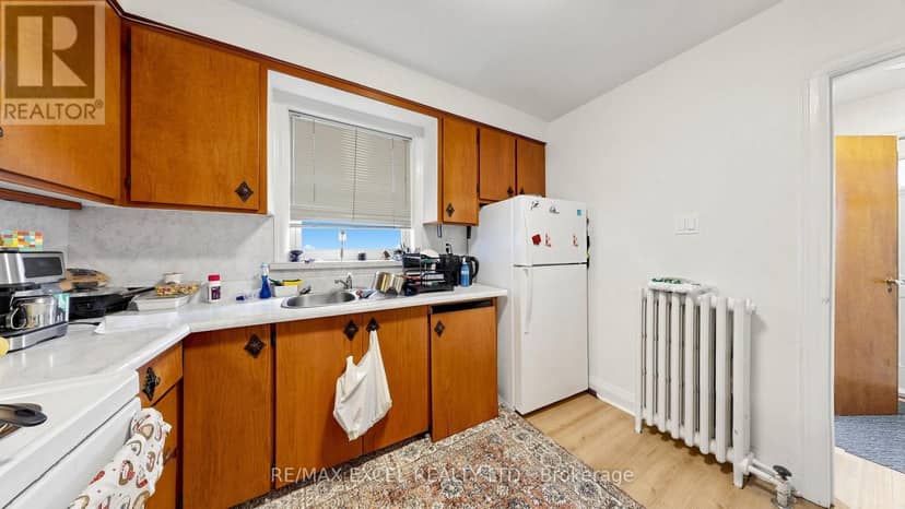 11 Hutton Avenue — photo 13 of 40