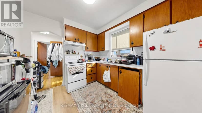 11 Hutton Avenue — photo 15 of 40