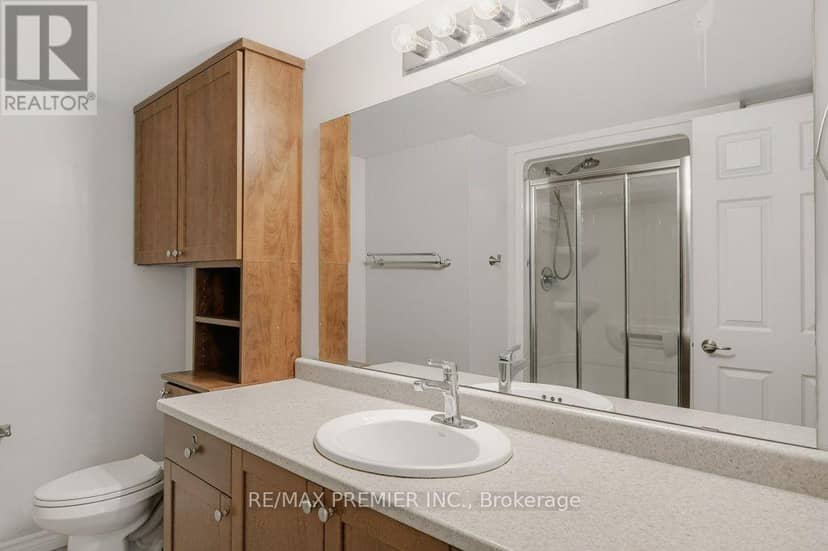 112 - 1380 Main Street E — photo 18 of 31