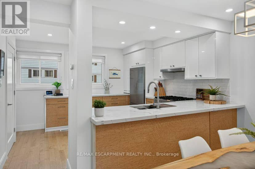 7 Briar Lane — photo 16 of 38