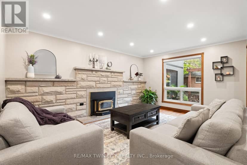 98 Wallace Drive — photo 10 of 40