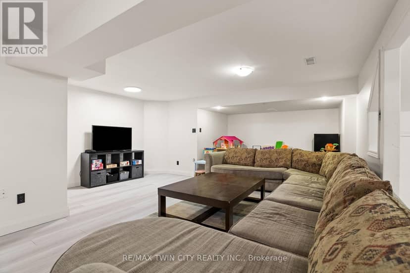 98 Wallace Drive — photo 25 of 40