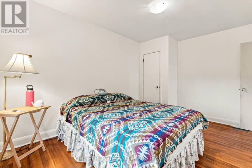 241 East 44th Street — photo 15 of 31
