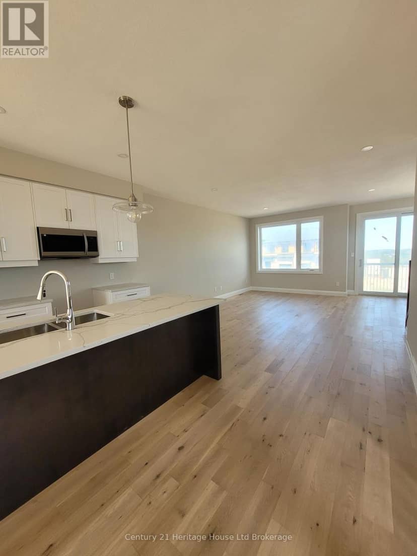 310 Kading Crescent — photo 12 of 22